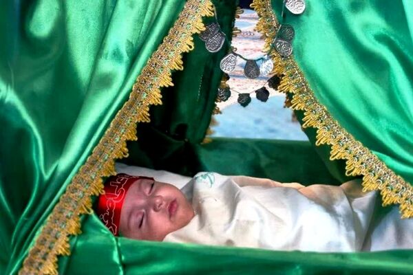 میعادگاه مادران و نونهالان حسینی در مسجد حضرت ولی‌عصر (عج)