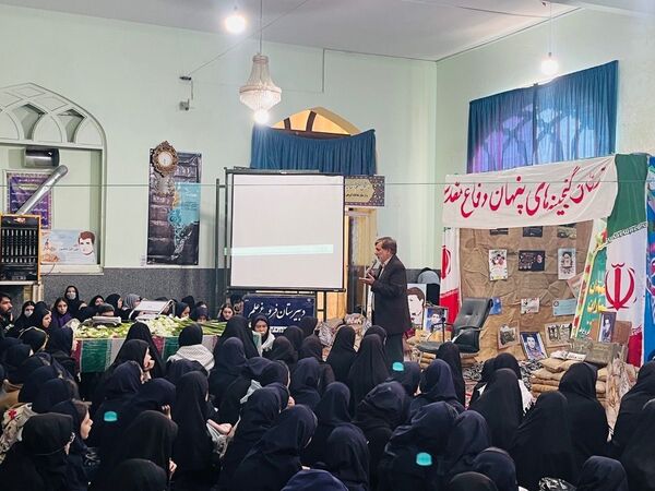 استقبال از شهید گمنام ، تجلی همبستگی و وحدت مردم در پاسداشت شهدا 