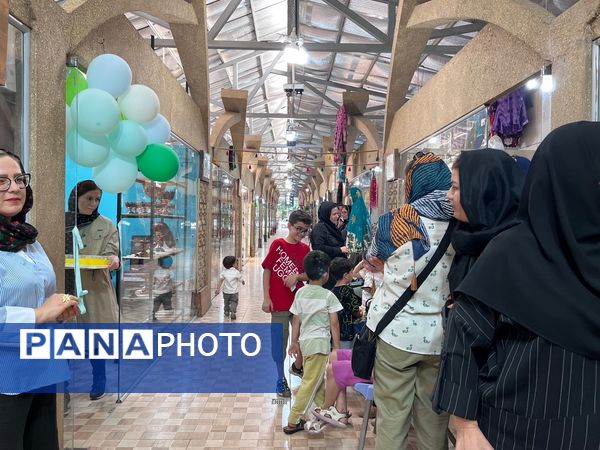 افتتاحیه غرفه فیروزه کوبی در بازارچه صنایع دستی شهرکرد