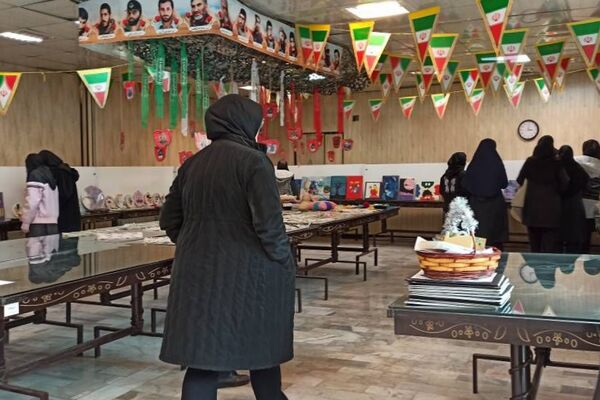 چهل و چهارمین جشنواره فرهنگی هنری فردا به مناسبت هفته ماها در ناحیه دو شهرری 