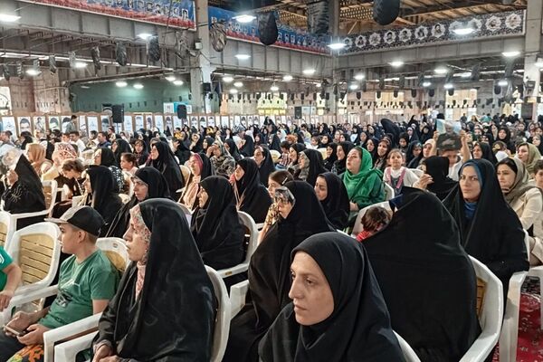 همایش خانوادگی زیر سقف آرامش در مصلی نسیم‌شهر