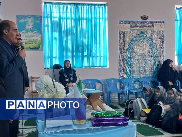 تقدیر از دانش‌آموزان برتر آموزشگاه فدک فاروج 