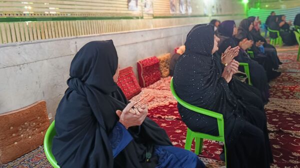 اجتماع امام زمانی‌ها در حسینیه‌ دهکهنه منطقه میانکوه 