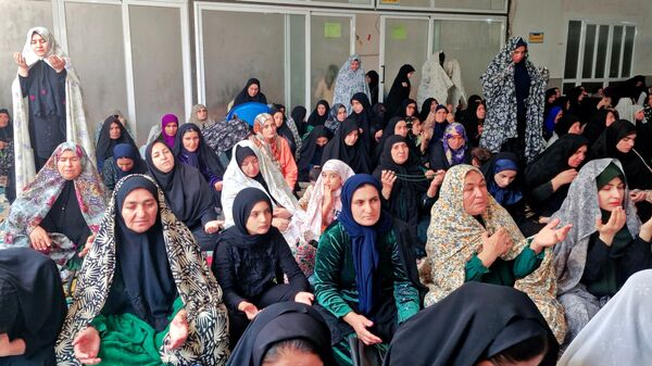 نمازجمعه؛ یک روز معنوی در مصلی شهرستان لردگان