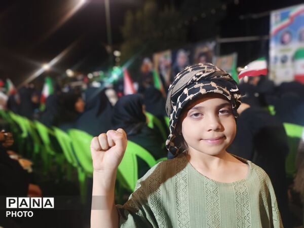 خیابان را رها نخواهیم کرد