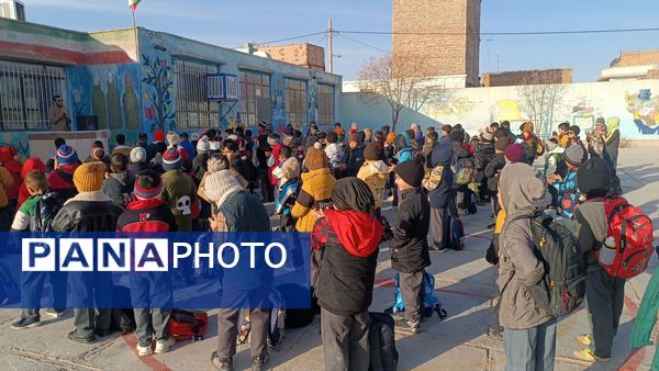 جشن میلاد امام زمان(عج)در دبستان شهید عجمی فدافن کاشمر