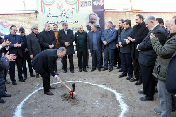 آغاز عملیات احداث مدرسه ۶ کلاسه خیرساز در ناحیه ۴ تبریز با اعتبار ۴۰ میلیارد تومان
