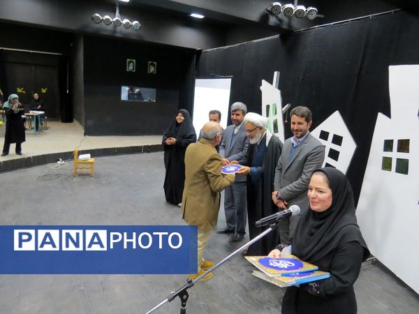 اختتامیه بیست و ششمین جشنواره قصه گویی در تماشاخانه خانه ترنج