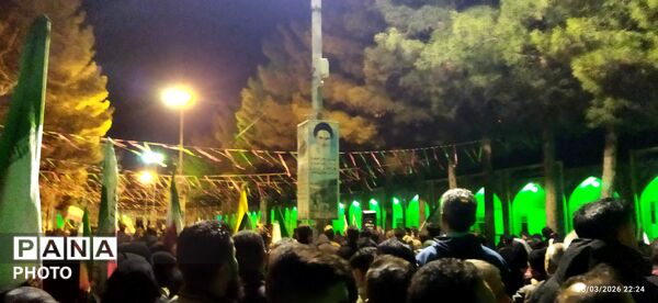 تدفین پیکر مطهر شهید مهدی عمارلو در بهشت فضل شهرستان نیشابور