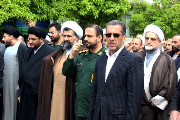 حمایت نمازگزاران جمعه در گلوگاه از مردم مظلوم فلسطین