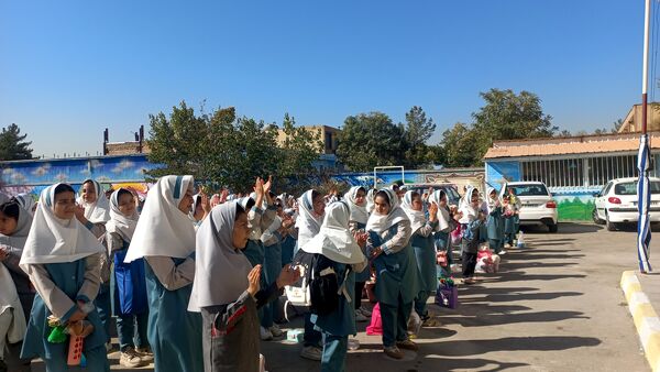 شادی و نشاط در روز جهانی کودک در دبستان لطیفه 