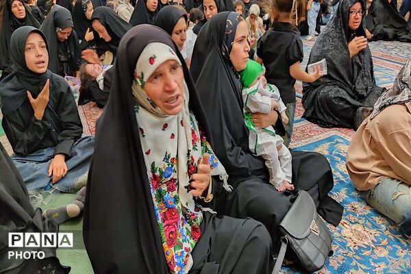 همایش بزرگ شیرخوارگان حسینی در شهر بار نیشابور 