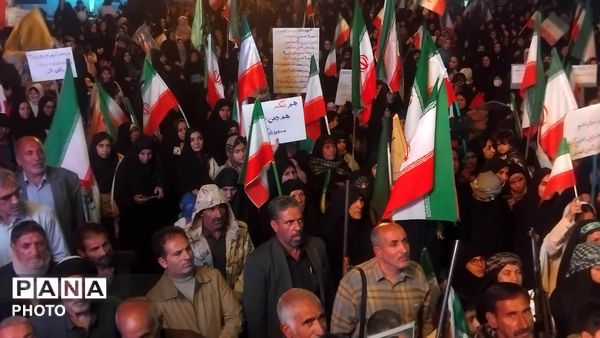 نورآباد میزبان شصت ونهمین موج تجمعات بیعت با رهبری شد