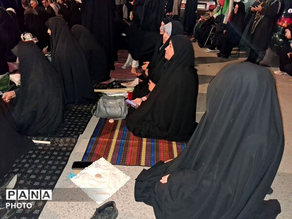 دل‌های عاشق در حسینیه فضل نیشابور به انتظار موعود