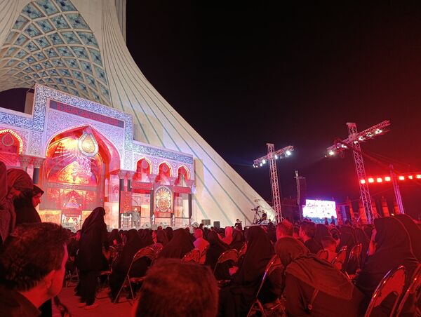 برگزاری برنامه «محرم شهر» در میدان آزادی تهران