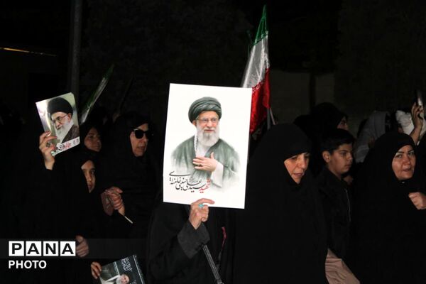 احیا در اولین شب قدر و هشتمین شب مراسم شهادت قائد امت آیت الله خامنه ای 