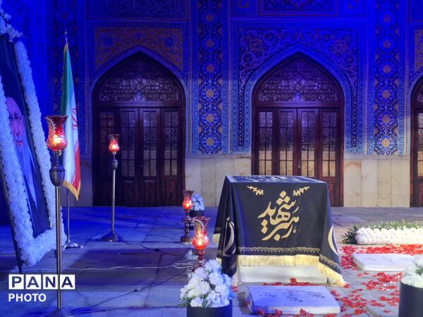 قاب های دیدنی برگزاری آیین «محرم‌شهر» در میدان آزادی با حال و هوای اربعینی