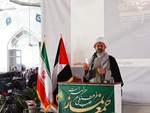 نماز عبادی سیاسی جمعه در کاشمر