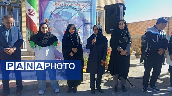 مدرسه اندیشه سامان میزبان المپیادی پرشور 