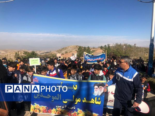 همایش کوه‌روی دانش‌آموزان پسر نواحی پنجگانه تبریز