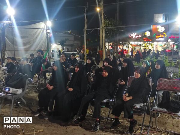 سازمان دانش آموزی قم در خدمت عزاداران حسینی