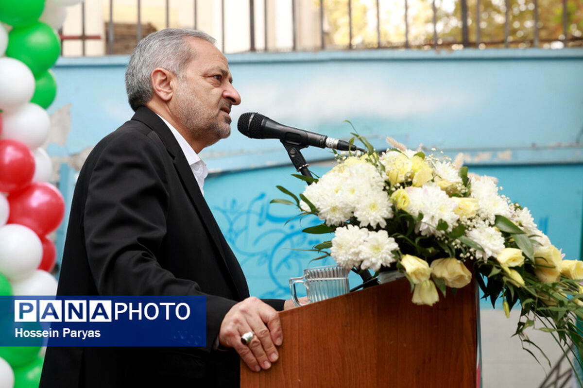 مهم‌ترین سرمایه ایران، وحدت و همدلی‌ای است که از مدرسه آغاز می‌شود/ دامنه اثرگذاری پرسش مهر ریاست‌جمهوری باید همه دانش‌آموزان کشور را پوشش دهد