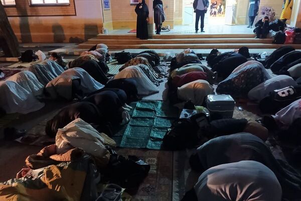 افطاری در مدرسه نمونه دولتی ولایت فرصتی برای وحدت و دوستی