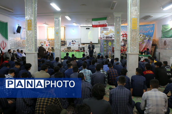 یادواره دانش‌آموزی شهدای اقتدار موشکی ایران در قم