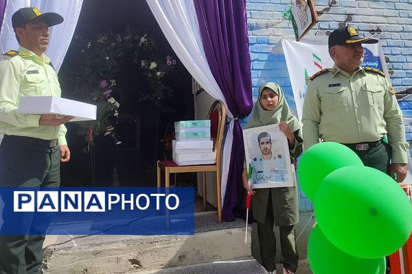 از درس تا دفاع مقدس،دانش آموزان پای کار یاد شهدا با طنین صدای زنگ مقاومت و ایثار 