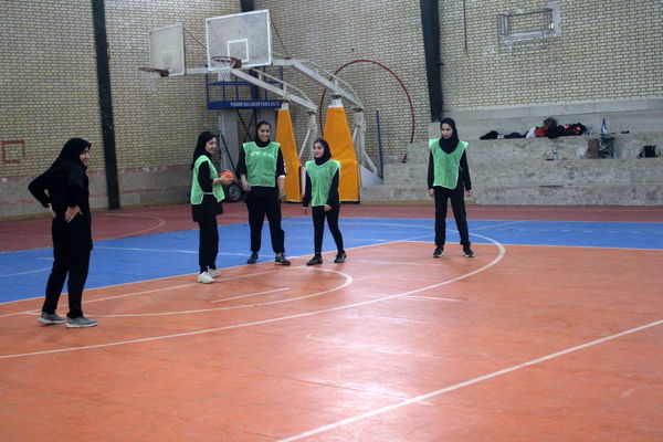 مسابقات هفت سنگ تیمی بانوان قهرمانی استان بوشهر 