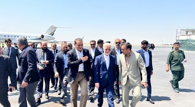 فرمانده ارتش پاکستان وارد تهران شد