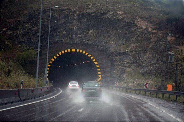 بارندگی در محورهای ۶ استان