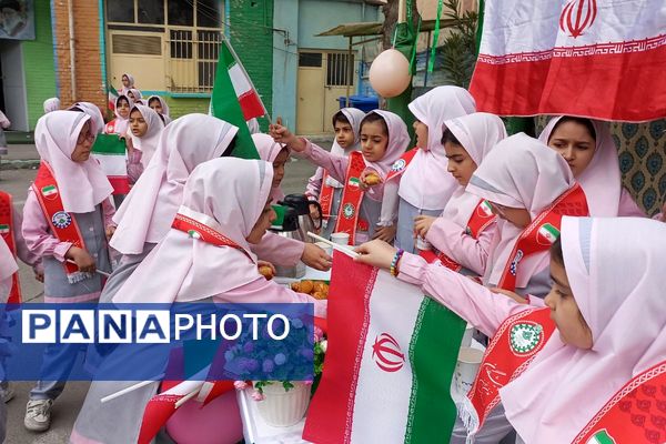 جشن نیمه شعبان و فجر با شور پیشتازان در مدرسه شهید جواد سرافراز