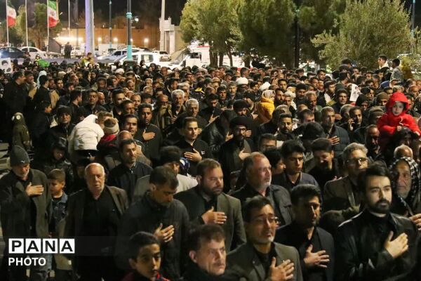عزاداری مردم بخش بهمن ابرکوه به‌مناسبت شهادت رهبر فرزانه 