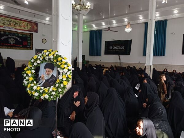 حضور پرشور و پر رنگ فرهنگیان جاجرم  در عزای رهبر شهید 