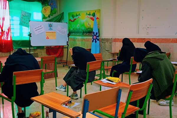 المپیاد و کارسوق هندسه در مدرسه فرزانگان 2 شهر پرند 
