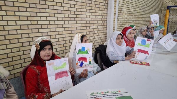 طنین زنگ انقلاب در مدارس یاسوج