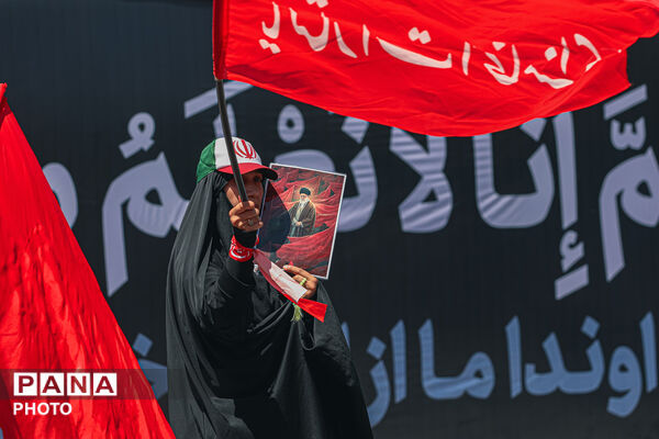 تشییع پیکر رهبر شهید انقلاب در مشهد مقدس-۲