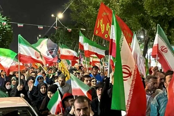 این شبها اراده‌های فولادین به رخ جهانیان کشیده می‌شود