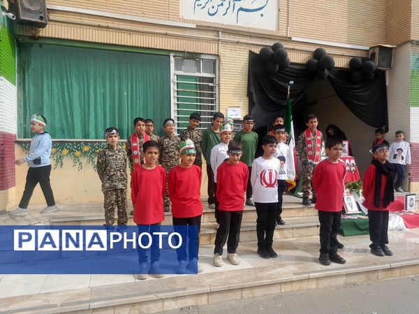 زنگ استکبار ستیزی در مدارس رضویه