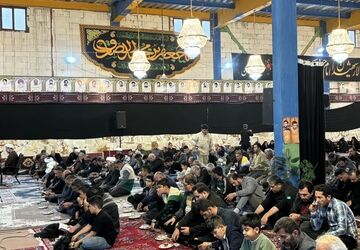 مراسم دعای عرفه همزمان با سراسر کشور در شهر دیباج برگزار شد