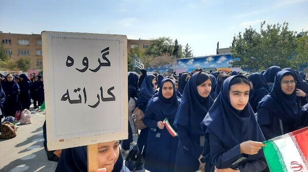 المپیاد ورزشی دبیرستان فرهنگیان ناحیه۷ مشهد 