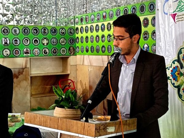 رزمایش مهر تحصیلی؛ اهدا ۲۰۰ بسته لوازم التحریر به دانش آموزان نیازمند