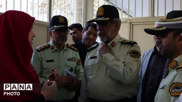 حضور فرمانده انتظامی تهران بزرگ در مراسم بازگشایی مدارس منطقه ۶