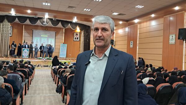 آیین تجلیل از رتبه‌ برتر‌های ناحیه۲