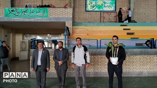 المپیاد ورزشی درون‌مدرسه‌ای  دبیرستان فرهنگ محقق تربت‌حیدریه