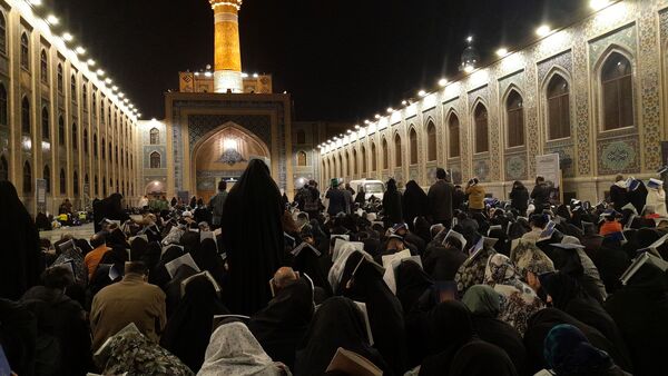 حال‌وهوای مشهد مقدس در لیالی قدر
