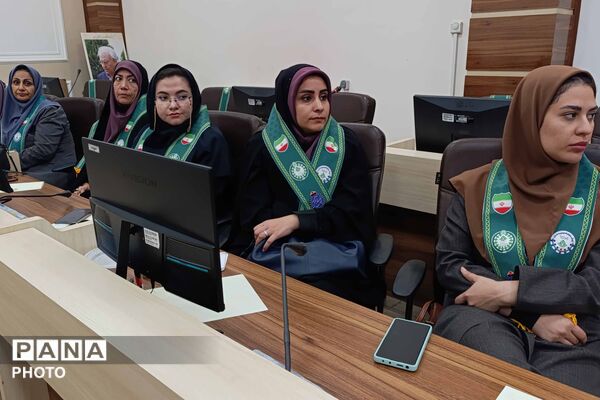 نشست توجیهی آموزشی مربیان فعال تشکیلات پیشتازان خراسان شمالی 