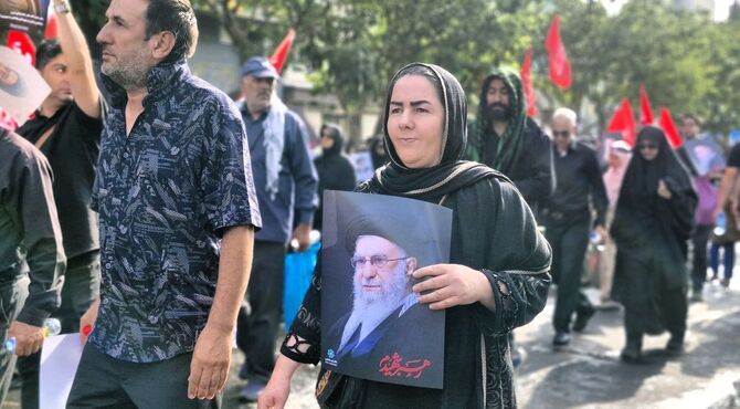 خیابان فلسطین؛ روایت حضور مردم در روز وداع