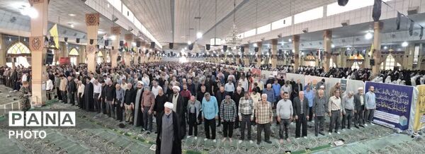 نماز جمعه در مصلی امام خمینی پاکدشت 